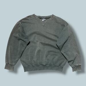 Vintage Sun Faded Sweatshirt Thrashed Crewneck 90s y2k Grunge Aesthetic Gray